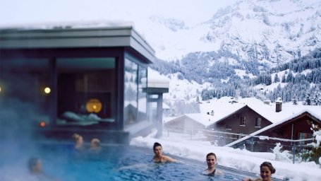 Outdoor winter pools with thermal water will be built in Altai for tourists