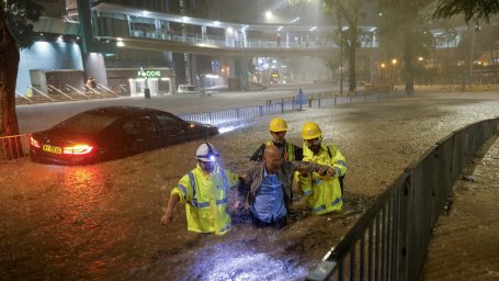 Hong Kong was hit by the strongest downpours in 140 years
