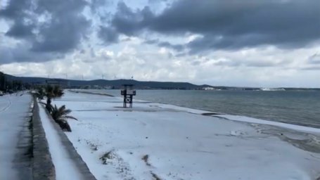 Snow has fallen in the Turkish beach resort of Cesme