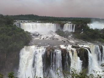 A tourist in Brazil fell into the Iguazu falls during a selfie