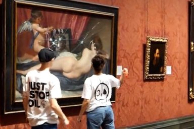Eco-activists attacked a painting by Velasquez in the National Gallery of London