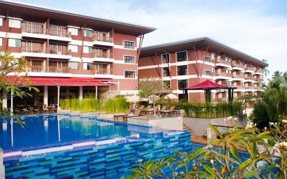 Closing of the pool at the Peach Blossom Resort