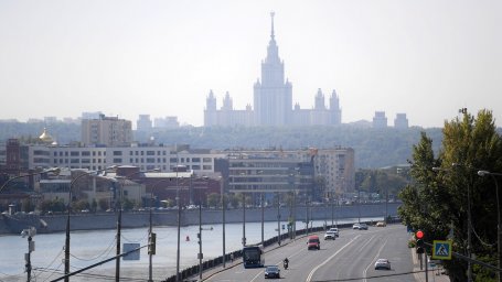 Smog and the smell of burning spread throughout Moscow